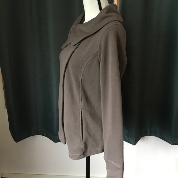 Button Front Jacket - Picture 3 of 4